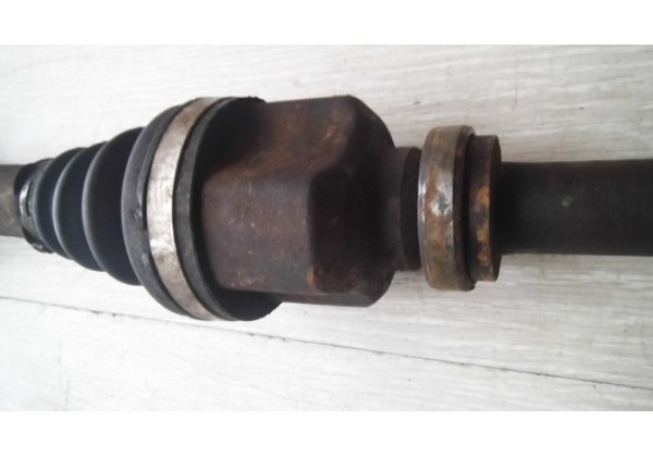 Полуось, приводний вал права з ABS Citroen Berlingo, Xsara Picasso, Peugeot Partner, зовн. 24, внутр. 25 , 9642426780